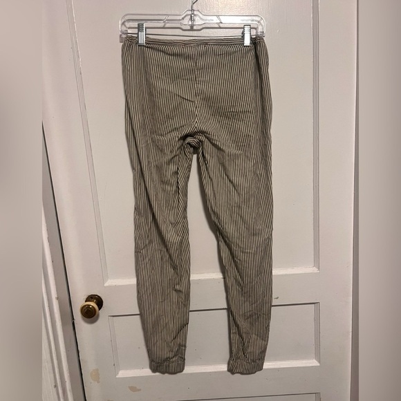 Xirena Striped Cotton Stunning Women's Pants $185
Size XS - Picture 4 of 4